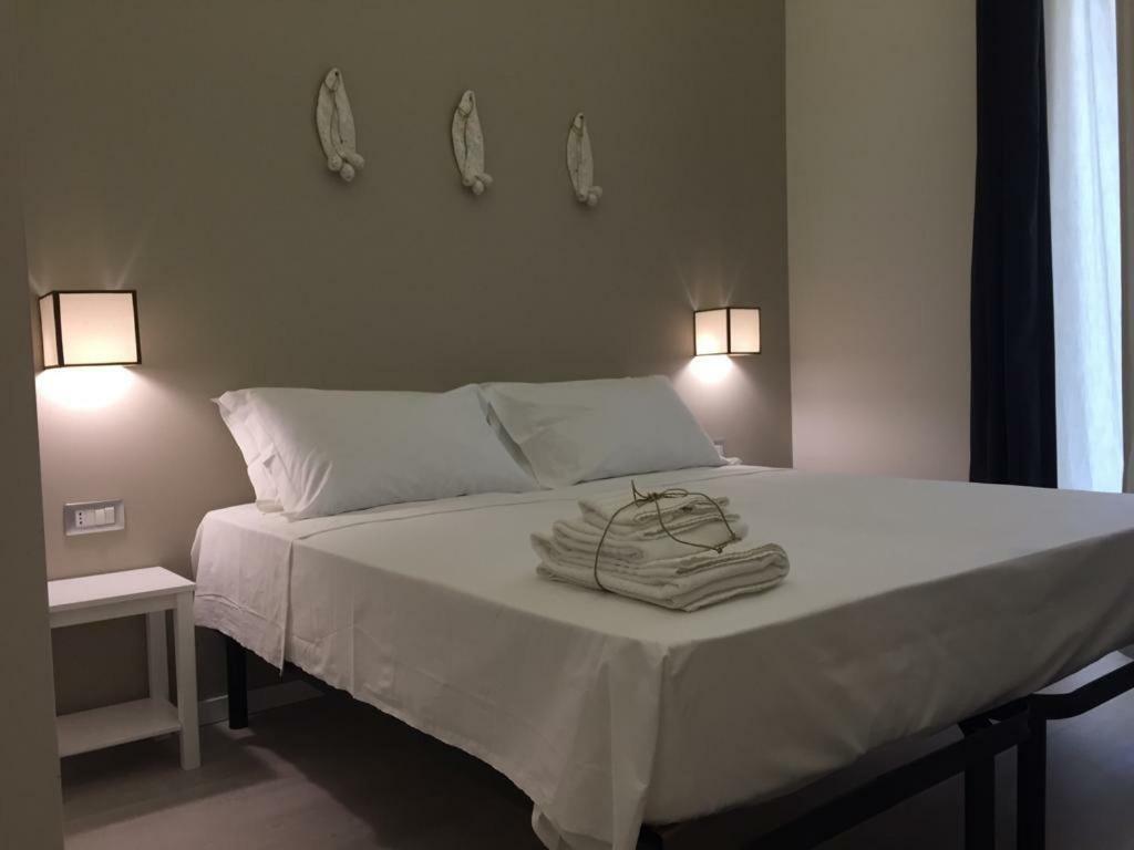 Gatto Bianco Duchessa Bed & Breakfast Bari Exterior photo