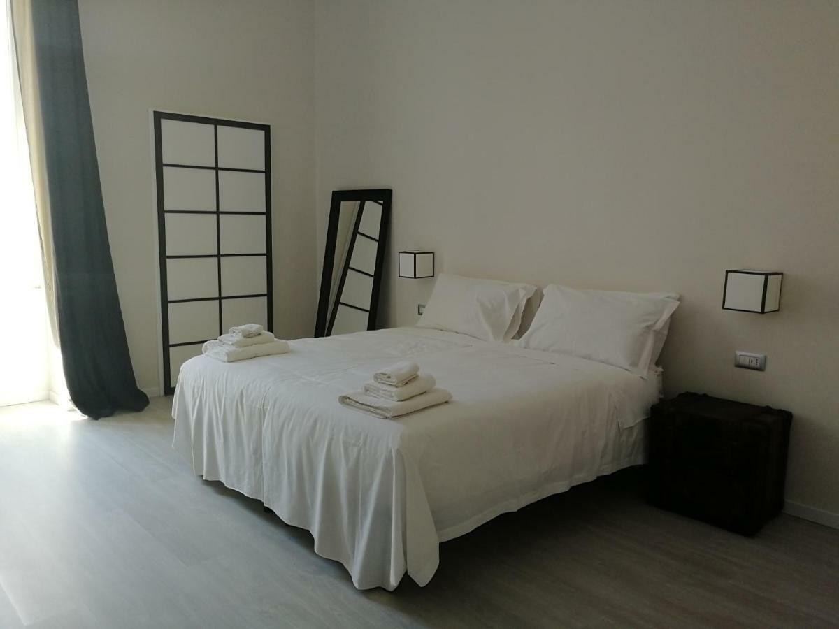 Gatto Bianco Duchessa Bed & Breakfast Bari Exterior photo