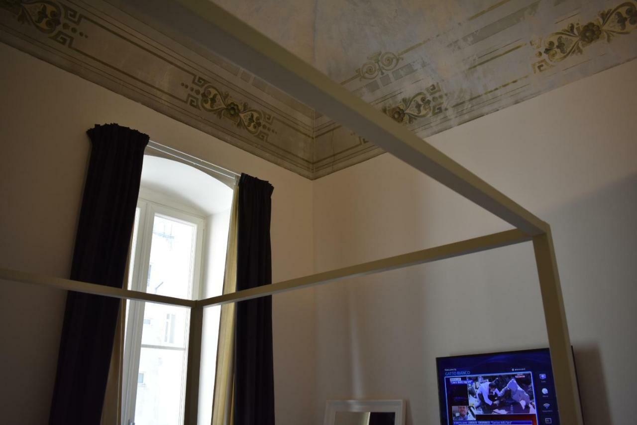 Gatto Bianco Duchessa Bed & Breakfast Bari Exterior photo