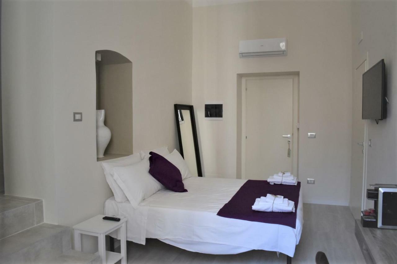 Gatto Bianco Duchessa Bed & Breakfast Bari Exterior photo