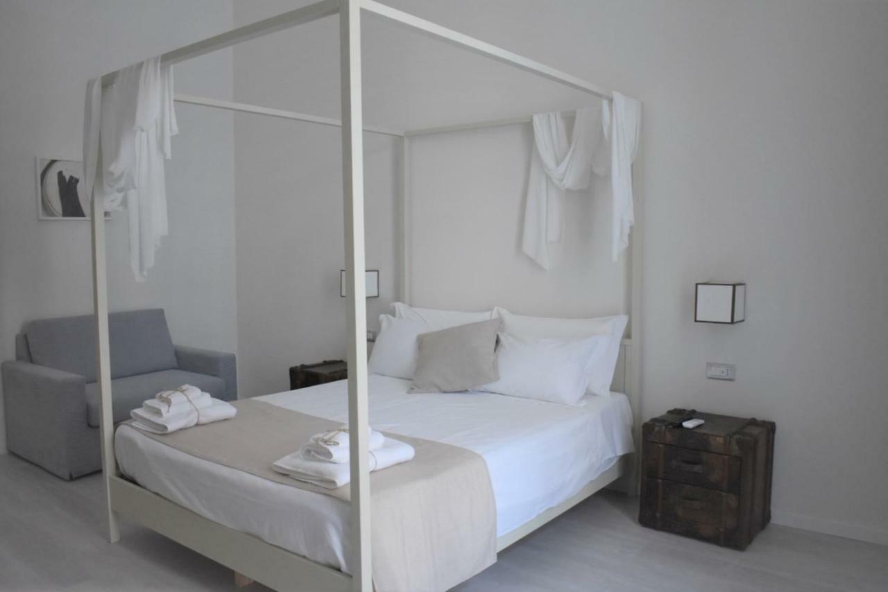 Gatto Bianco Duchessa Bed & Breakfast Bari Exterior photo