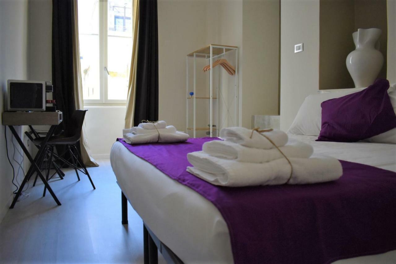 Gatto Bianco Duchessa Bed & Breakfast Bari Exterior photo